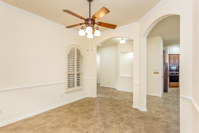 Building Photo - 9227 Mystic Falls Ln