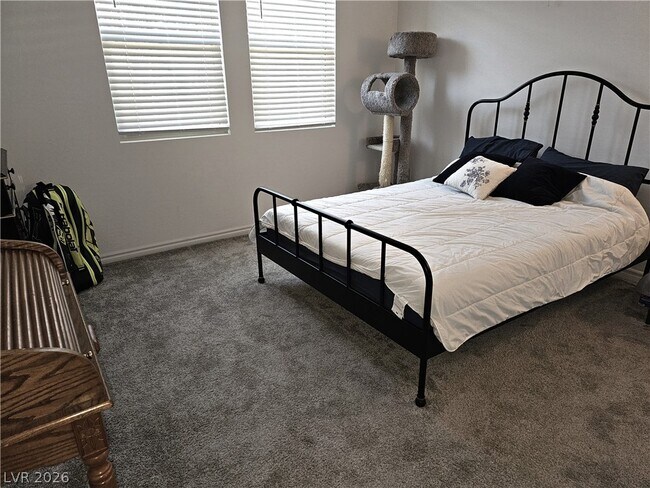 Building Photo - 921 Mayfield Mnr Ln