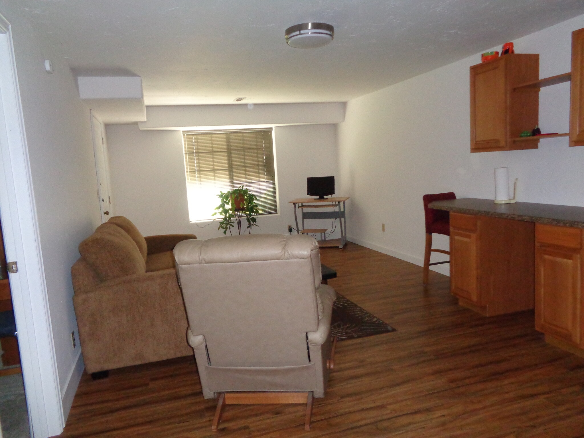 Building Photo - 602 W Holmberg Ln