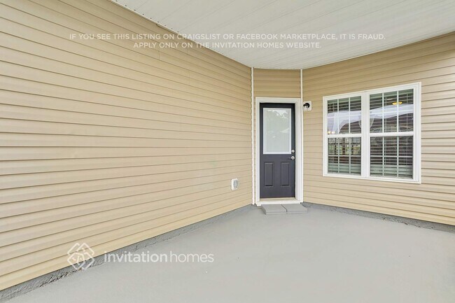 Building Photo - 805 City Park Dr