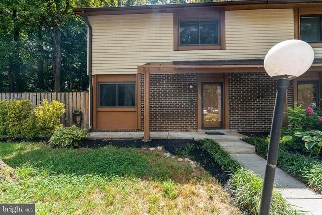 Primary Photo - 10657 Spring Oak Ct