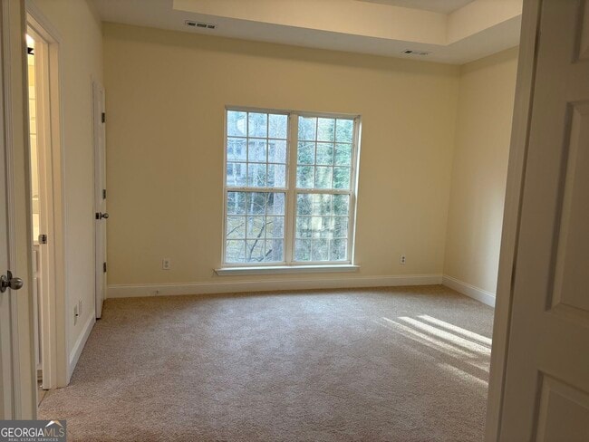 Building Photo - 74 Lockerbie Ct