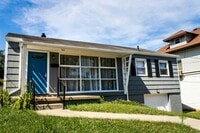 Building Photo - 1617 Crestmont Dr