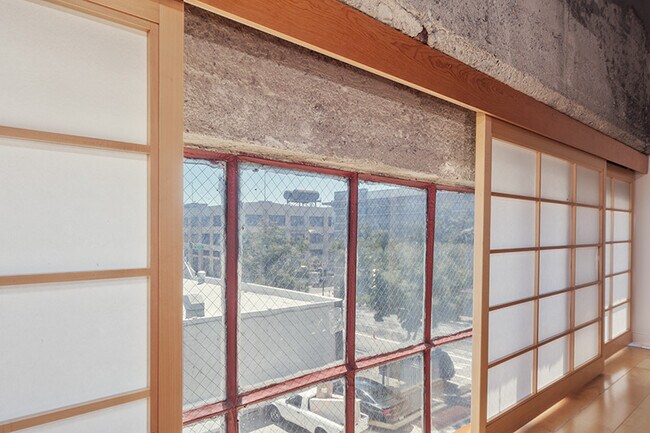 Building Photo - 465 10th St