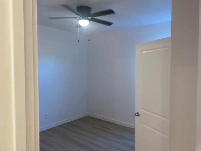 Building Photo - 5537 Itasca St