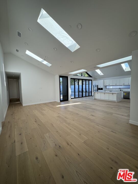 Building Photo - 8320 Loyola Blvd