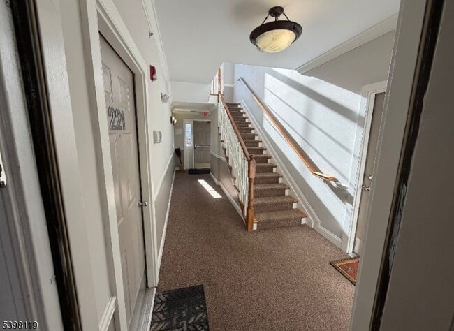 Building Photo - 225 Windmill Ct