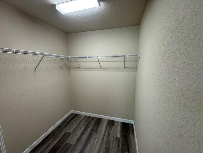 Building Photo - 6344 N Matheson Dr