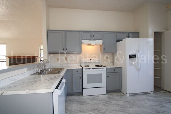 Building Photo - Spacious Corner Lot Killeen Home with Fruit-Bearing Backyard Trees