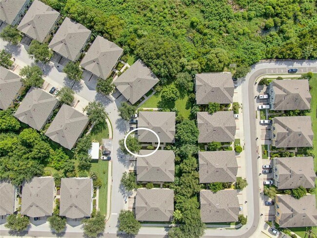 Building Photo - 6750 Eagle Feather Dr
