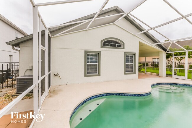 Building Photo - 2510 Runyon Cir