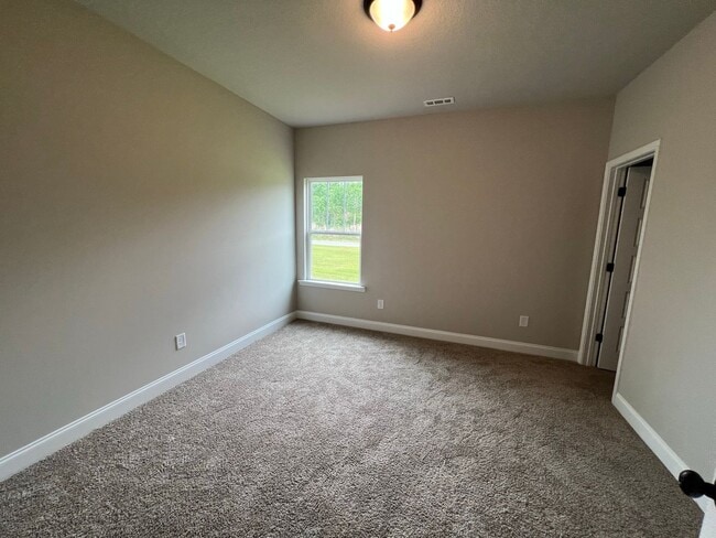 Building Photo - 228 Archer Rd