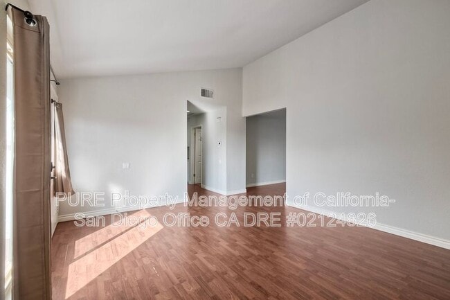 Building Photo - 2253 Raintree Pl