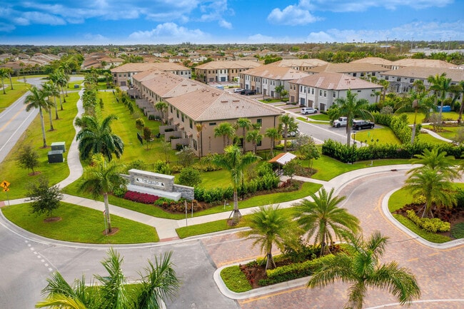 Building Photo - 4819 Indio Trl