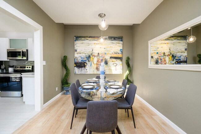 Building Photo - 7272 E Gainey Ranch Rd