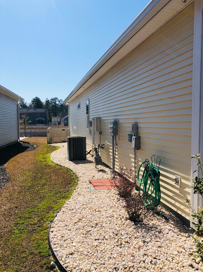 Building Photo - 6137 Chadderton Cir