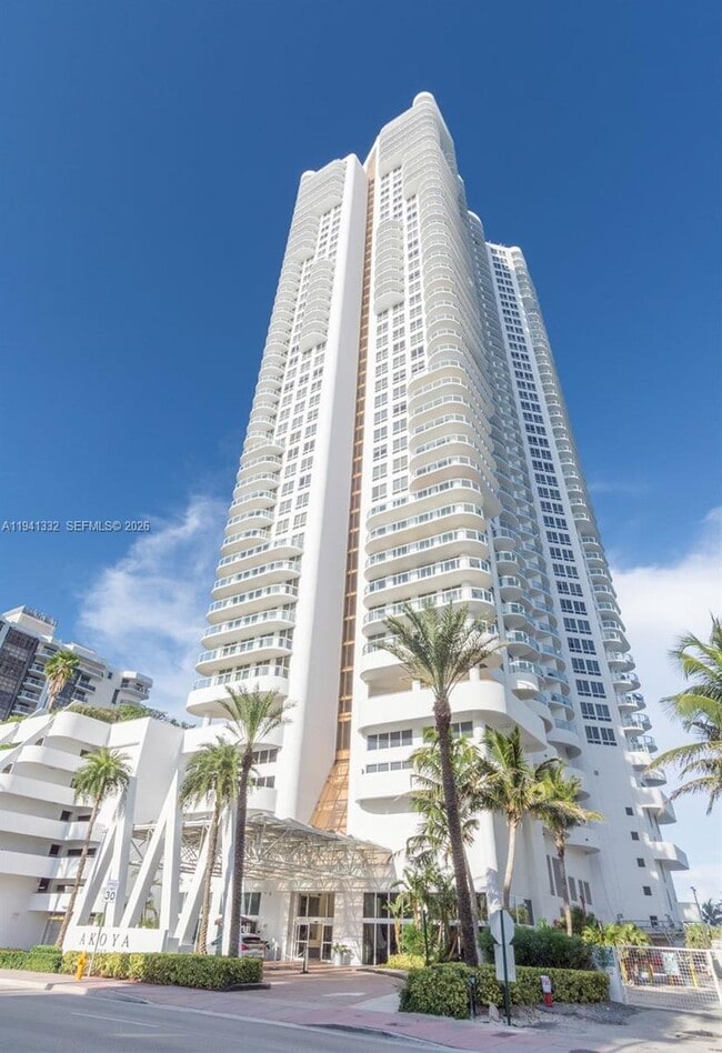 Building Photo - 6365 Collins Ave