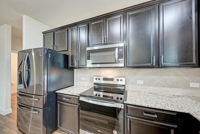 Building Photo - 120 Snowy Plover Ln