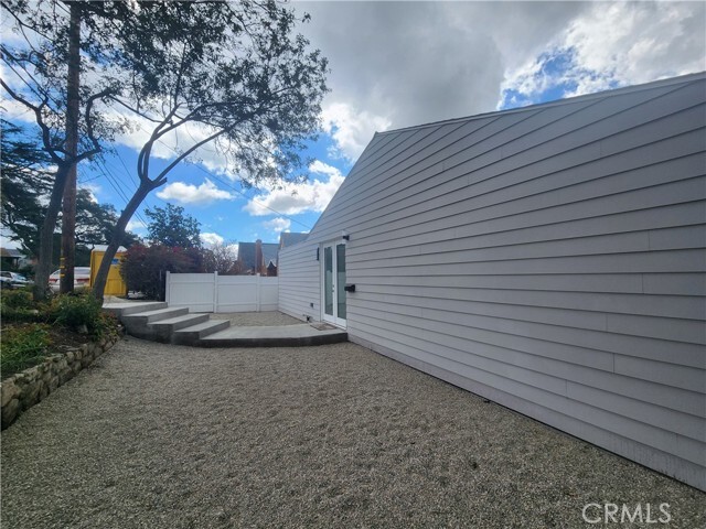 Building Photo - 2534 Community Ave