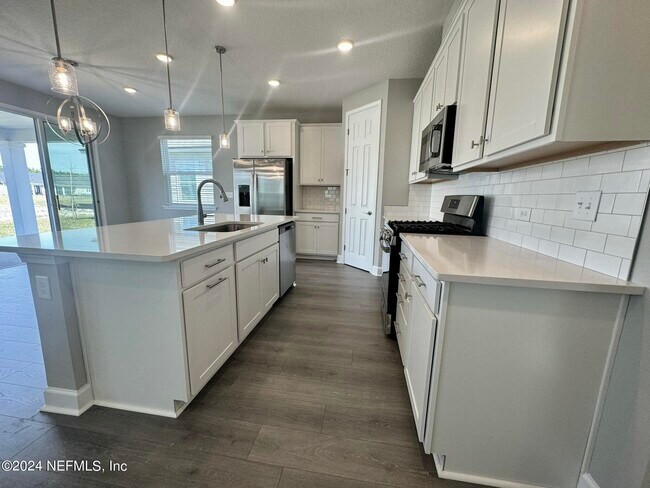 Building Photo - 29 Cedar Elm Wy