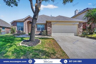 Building Photo - 5079 Postwood Dr