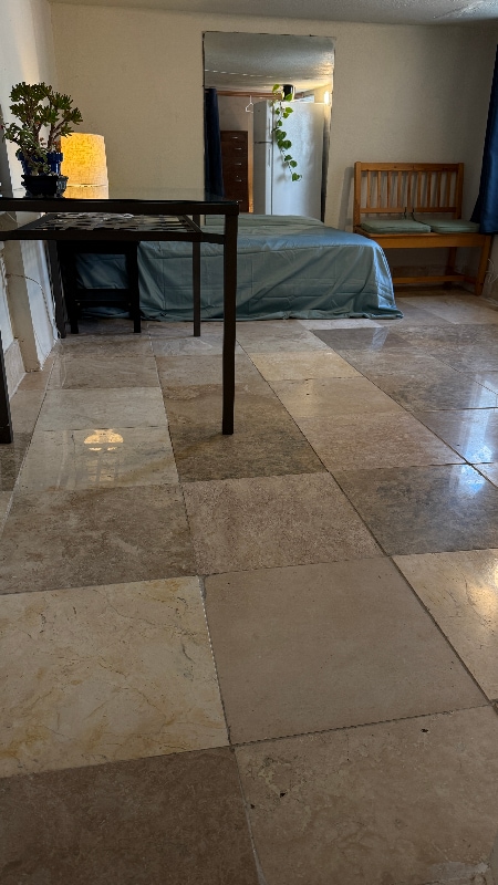 Building Photo - 18641 Crabtree Ave