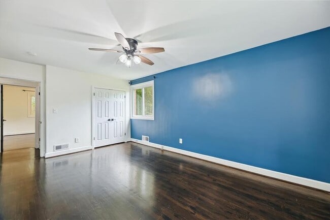 Building Photo - 1824 Allison St NW