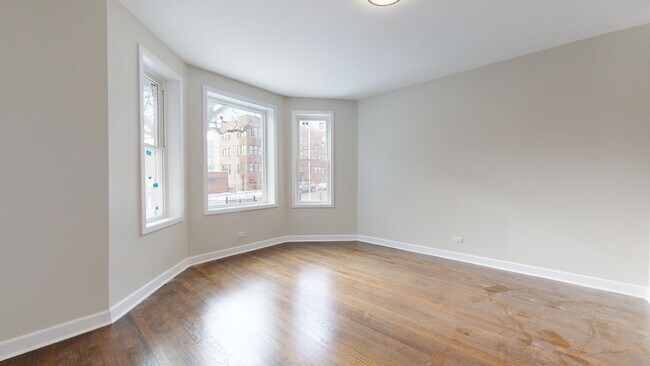 Building Photo - 2038 W Estes Ave