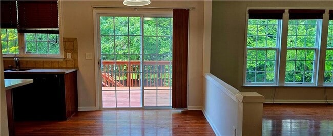 Building Photo - 3603 Stoneham Dr NW