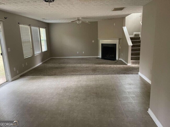 Building Photo - 5549 Sable Way