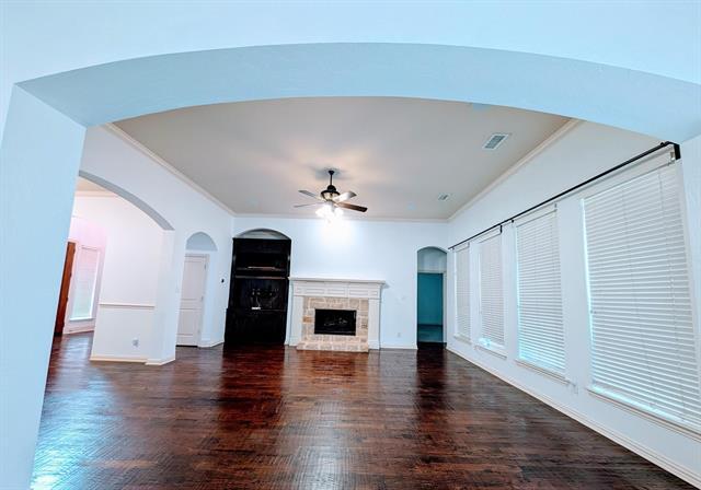 Building Photo - 15702 Crown Cove Ln