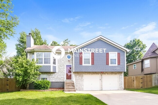 Building Photo - 3 Bedroom Pet-Friendly Home in Kansas City, MO with Main Street Renewal