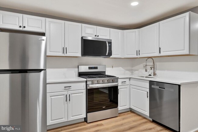 Building Photo - 3629 11th St NW