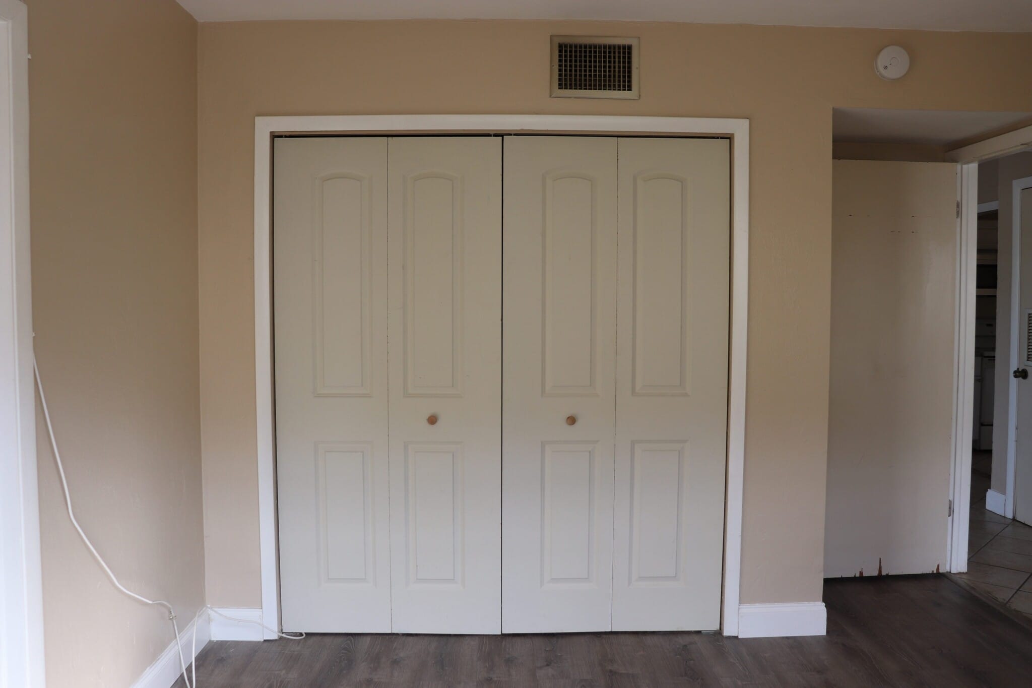 Building Photo - 4923 Vincennes Ct