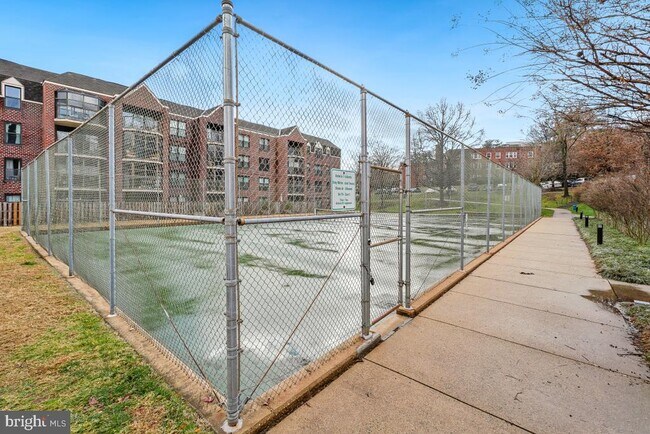 Building Photo - 2100 Langston Blvd.