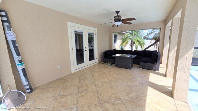 Building Photo - 268 Grosbeak Ave
