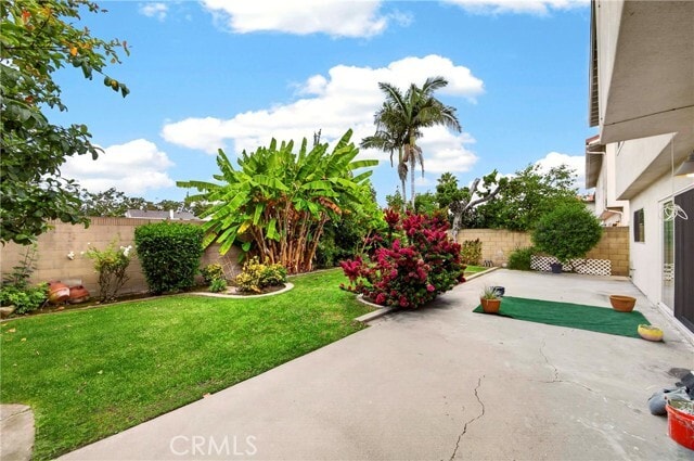 Building Photo - 17323 Grayland Ave