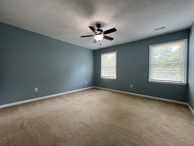 Building Photo - Spacious 5-Bedroom Home on Over Half an Ac...