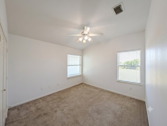 Building Photo - 21530 Falvel Lake Dr