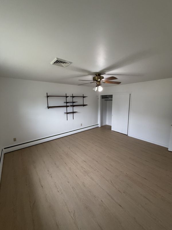 Building Photo - 5391 Chapmans Rd
