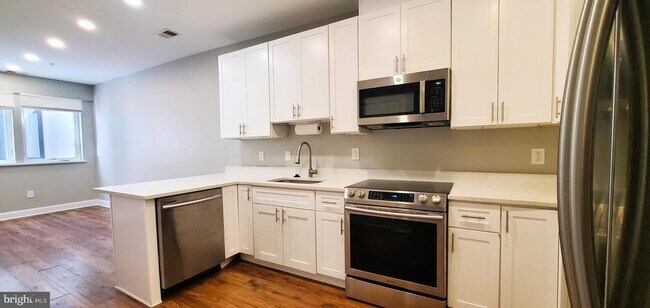 Building Photo - 3110 Georgia Ave NW