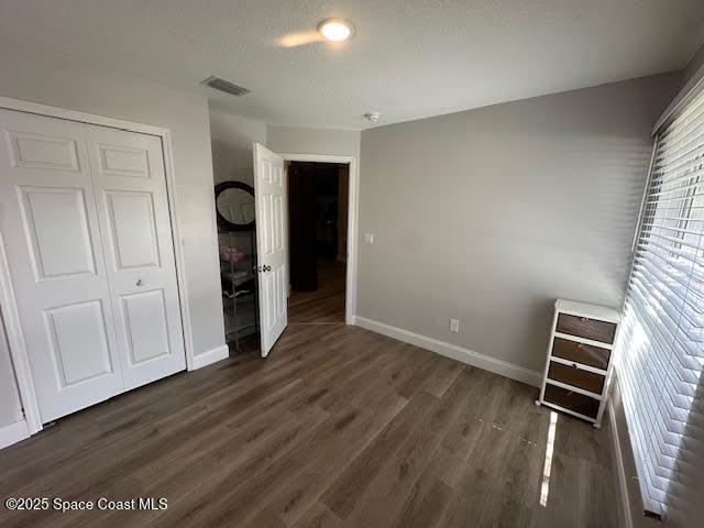 Building Photo - 4300 Swanna Dr