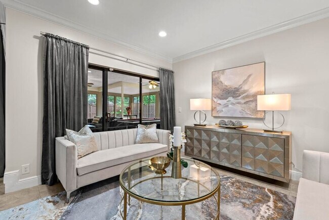 Building Photo - 13575 Columbine Ave