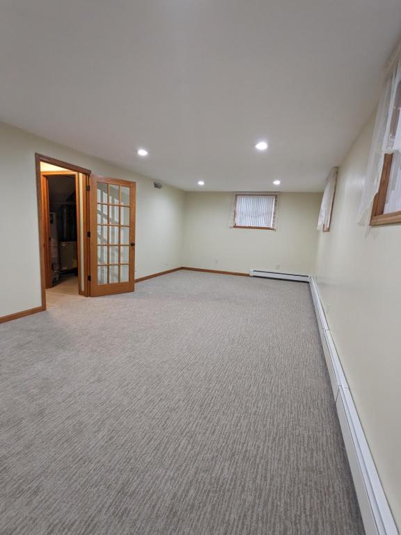 Building Photo - 3515 Melody Ln E