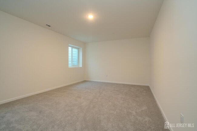 Building Photo - 3403 Jordan Dr
