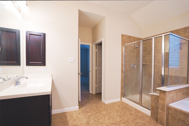 Building Photo - 3303 Windsor Ranch Ln