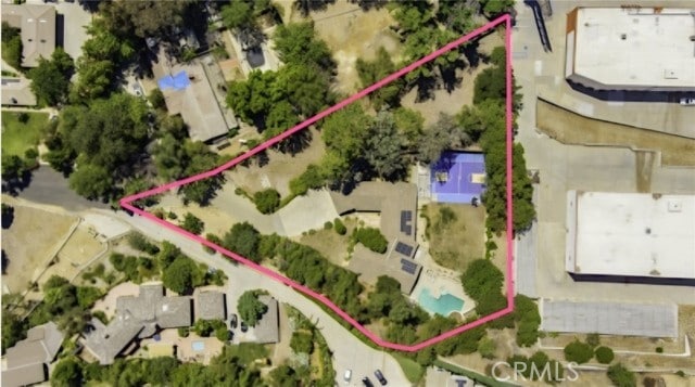 Building Photo - 23760 Oakfield Rd