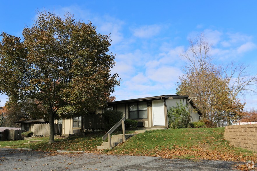 Primary Photo - Valleyfield Apartments