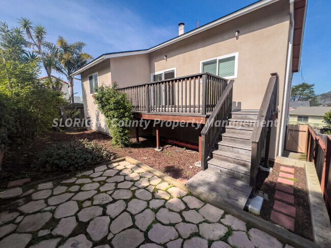 Building Photo - AVAILABLE AUGUST- Nice Home in Los Osos - 3 Bed / 2 Bath