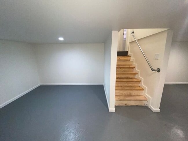 Building Photo - Northwest Reno House - Like New! 3 Bedroom...